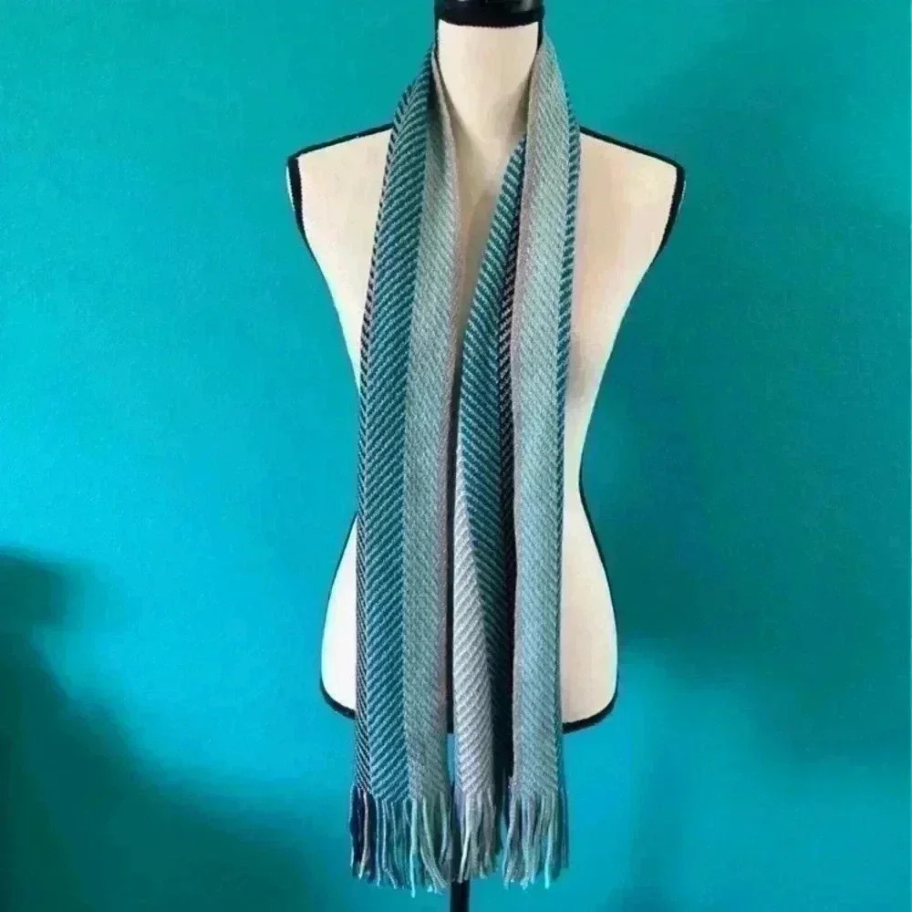 ⭐️ K accessories blue scarf